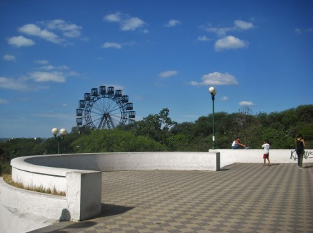 Escalinatas Parque Sarmiento," El Coniferal"